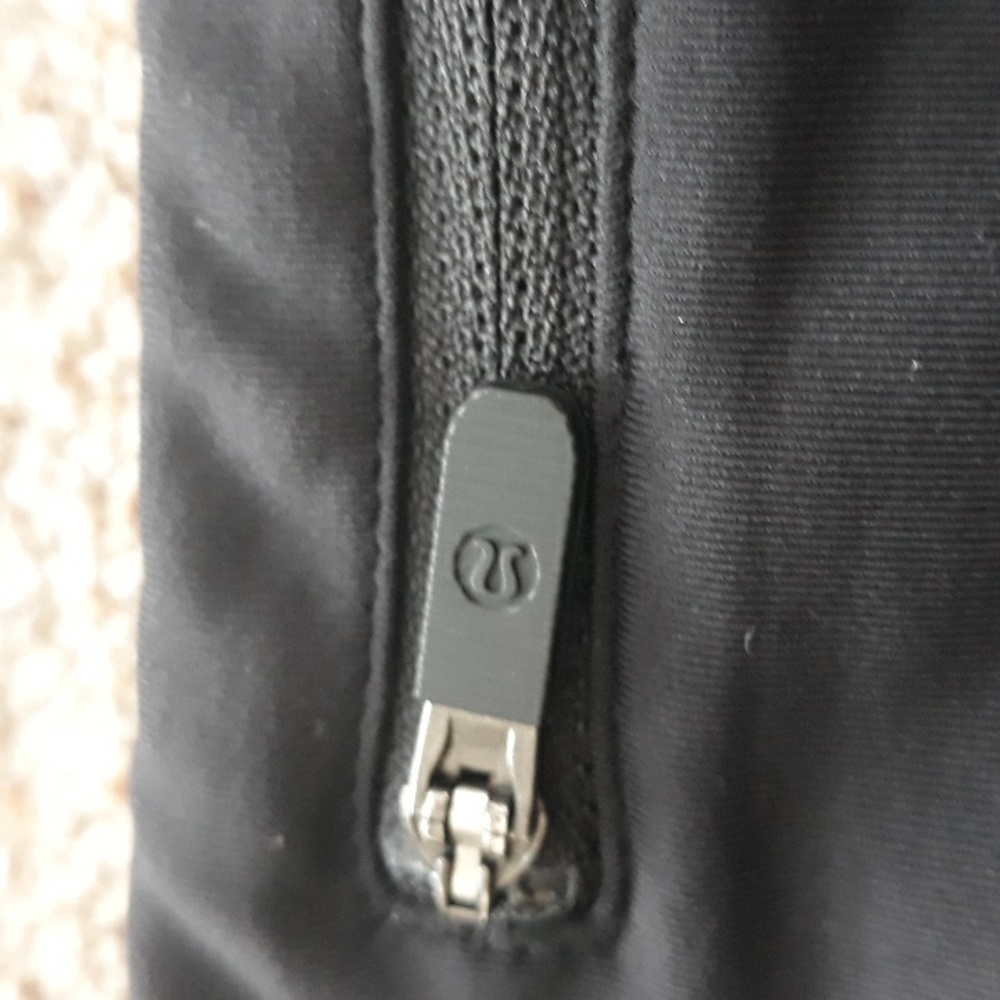 Lululemon quick pace skirt - Picture 8 of 11